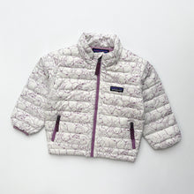 Load image into Gallery viewer, Patagonia Polar Bear puffa coat (Age 2)
