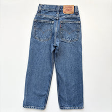 Load image into Gallery viewer, 90s Levi’s 569 jeans (Age 8)

