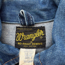 Load image into Gallery viewer, 90s Wrangler denim jacket (Age 8)
