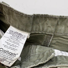 Load image into Gallery viewer, Carhartt shorts (Age 8)

