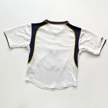 Load image into Gallery viewer, 2001/02 Liverpool kit (Age 7/8)
