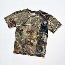 Load image into Gallery viewer, Camo t-shirt (Age 8/10)
