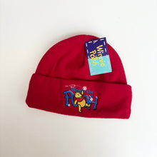 Load image into Gallery viewer, Winnie the Pooh hat (Age 3/8)
