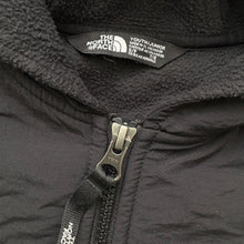 Load image into Gallery viewer, The North Face fleece (Age 7/8)
