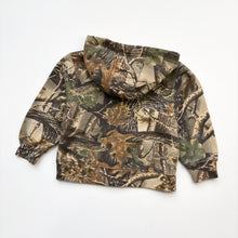 Load image into Gallery viewer, Camo hoodie (Age 3)
