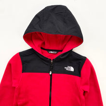 Load image into Gallery viewer, The North Face fleece (Age 6)
