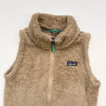 Load image into Gallery viewer, Patagonia Sherpa Fleece (Age 7/8)
