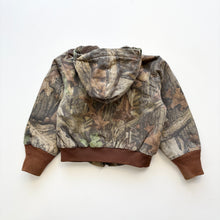 Load image into Gallery viewer, Camo Workwead jacket (Age 3)
