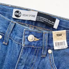 Load image into Gallery viewer, Levi’s Silver Tab jeans (Age 8)
