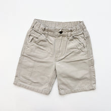 Load image into Gallery viewer, Carhartt shorts (Age 4)
