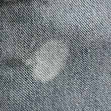 Load image into Gallery viewer, 90s Levi’s 550 jeans (Age 8)
