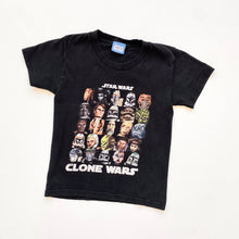 Load image into Gallery viewer, Star Wars Clone Wars t-shirt (Age 4/5)
