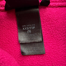 Load image into Gallery viewer, The North Face fleece (Age 5)
