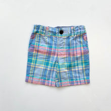 Load image into Gallery viewer, OshKosh shorts (Age 3)

