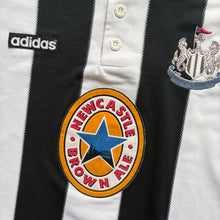 Load image into Gallery viewer, 1995/97 Newcastle United jersey (Age 7/8)
