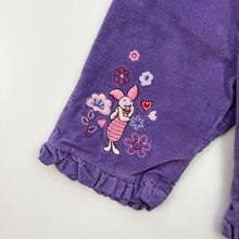 Load image into Gallery viewer, Piglet velour trousers (Age 3m)
