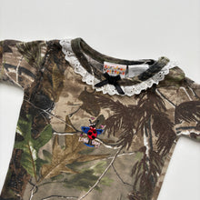 Load image into Gallery viewer, Camo t-shirt (Age 3/6m)
