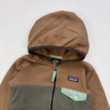 Load image into Gallery viewer, Patagonia fleece (Age 3)
