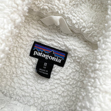 Load image into Gallery viewer, Patagonia fleece (Age 10)
