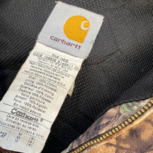 Load image into Gallery viewer, Carhartt jacket (Age 8)
