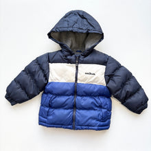 Load image into Gallery viewer, OshKosh coat (Age 4)
