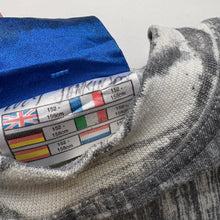 Load image into Gallery viewer, 90s Umbro Sweatshirt (Age 10/12)
