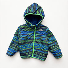 Load image into Gallery viewer, The North Face reversible coat (Age 2)
