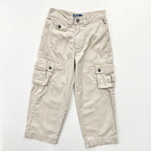 Load image into Gallery viewer, Ralph Lauren cargo trousers (Age 5)
