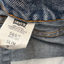 Load image into Gallery viewer, 90s Levi’s 565 jeans (Age 9)
