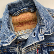 Load image into Gallery viewer, 90s Levi’s denim jacket (Age 2)

