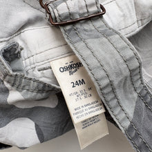 Load image into Gallery viewer, OshKosh dungaree shortalls (Age 2)
