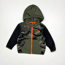 Load image into Gallery viewer, The North Face fleece (Age 6/12m)
