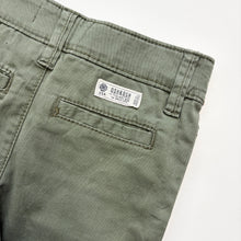 Load image into Gallery viewer, OshKosh trousers (Age 3)
