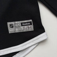 Load image into Gallery viewer, NHL New York Islanders jersey (Age 10/12)
