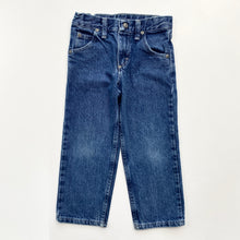 Load image into Gallery viewer, Wrangler jeans (Age 5)
