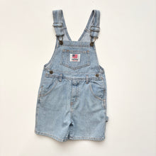 Load image into Gallery viewer, 90s Carters dungaree shortalls (Age 4)
