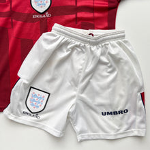 Load image into Gallery viewer, 1998 England Away Full Kit (Age 12/14)
