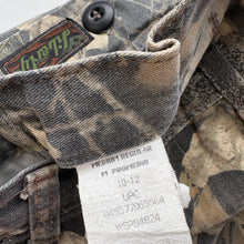 Load image into Gallery viewer, Camo cargos (Age 10/12)

