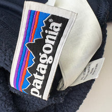 Load image into Gallery viewer, Patagonia fleece (Age 12/18m)
