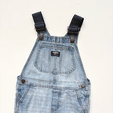 Load image into Gallery viewer, OshKosh dungaree shortalls (Age 5)
