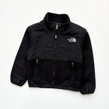 Load image into Gallery viewer, The North Face fleece (Age 5)
