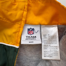 Load image into Gallery viewer, NFL Green Bay Packers jacket (Age 4)
