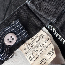Load image into Gallery viewer, Dickies trousers (Age 4)
