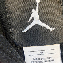 Load image into Gallery viewer, Nike Air Jordan coat (Age 4)
