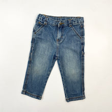 Load image into Gallery viewer, Wrangler carpenter jeans (Age 2)
