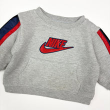Load image into Gallery viewer, 00s Nike sweatshirt (Age 12m)
