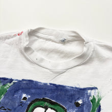Load image into Gallery viewer, 90s Hand Painted Frog t-shirt (Age 10/12)
