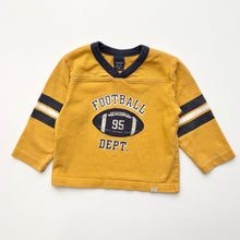 Load image into Gallery viewer, OshKosh t-shirt (Age 3)
