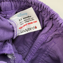Load image into Gallery viewer, Piglet velour trousers (Age 3m)

