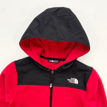 Load image into Gallery viewer, The North Face fleece (Age 6)
